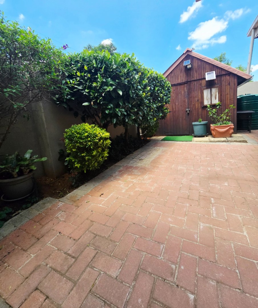 3 Bedroom Property for Sale in Flimieda North West